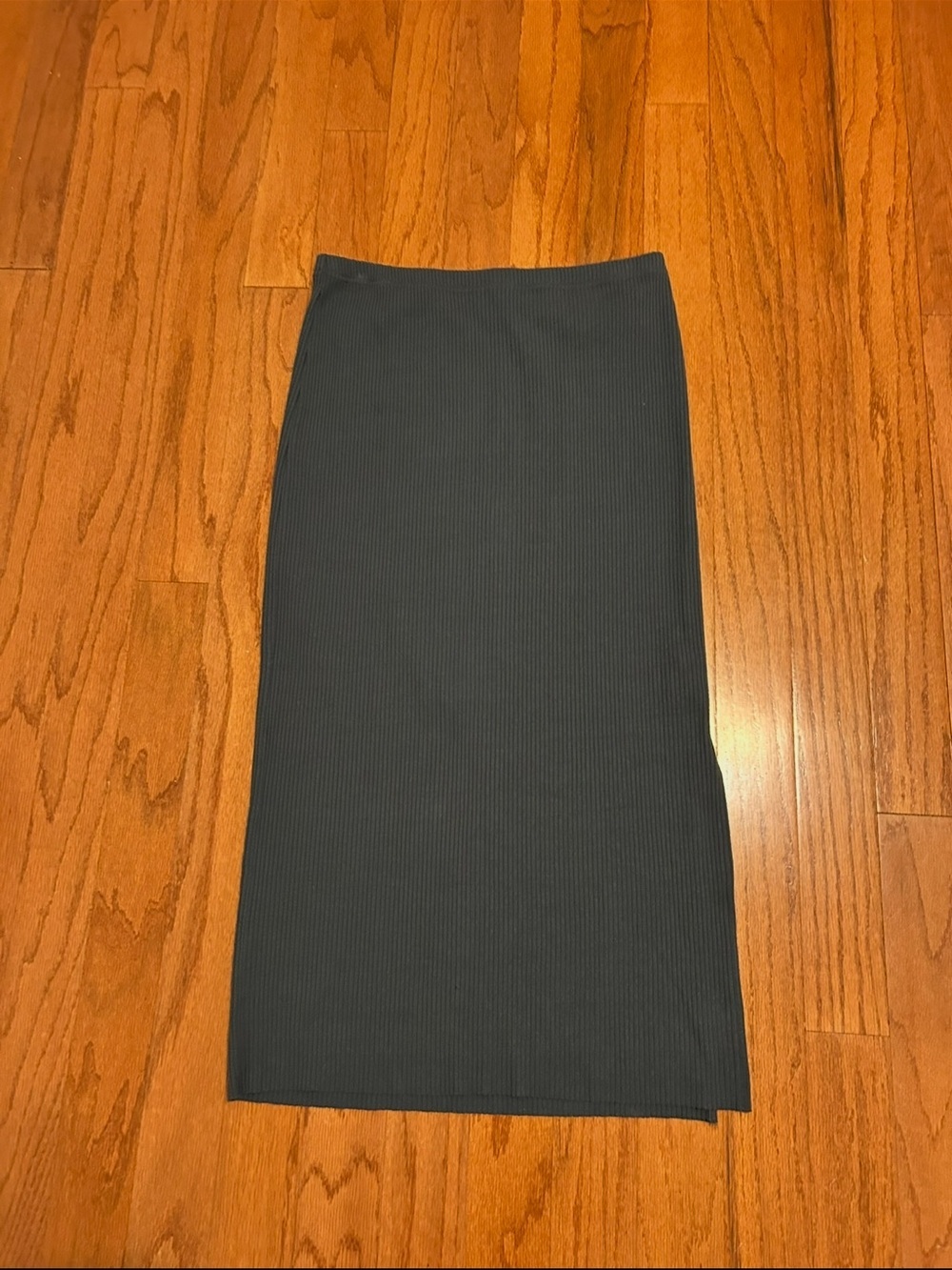 Holley Girl Black Ribbed Midi Skirt Size Large Minimalist Quiet Luxury Style - Picture 3 of 7